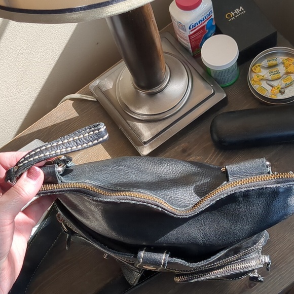 Vintage 90s Roots Venetian Village Prince Tribe Pebbled Leather Crossbody Black - Picture 7 of 16